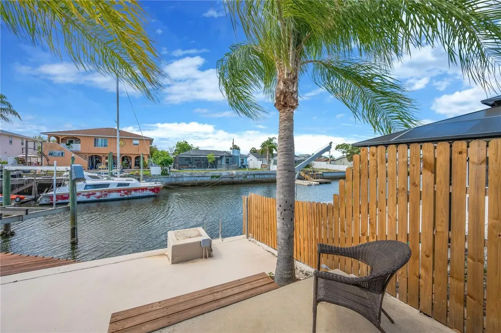 7604 Hatteras Drive Hudson FL 34667