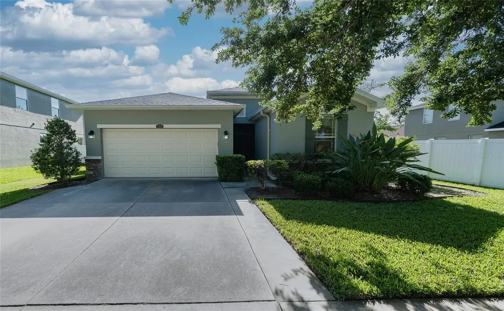 12205 Fairlawn Drive Riverview FL 33579