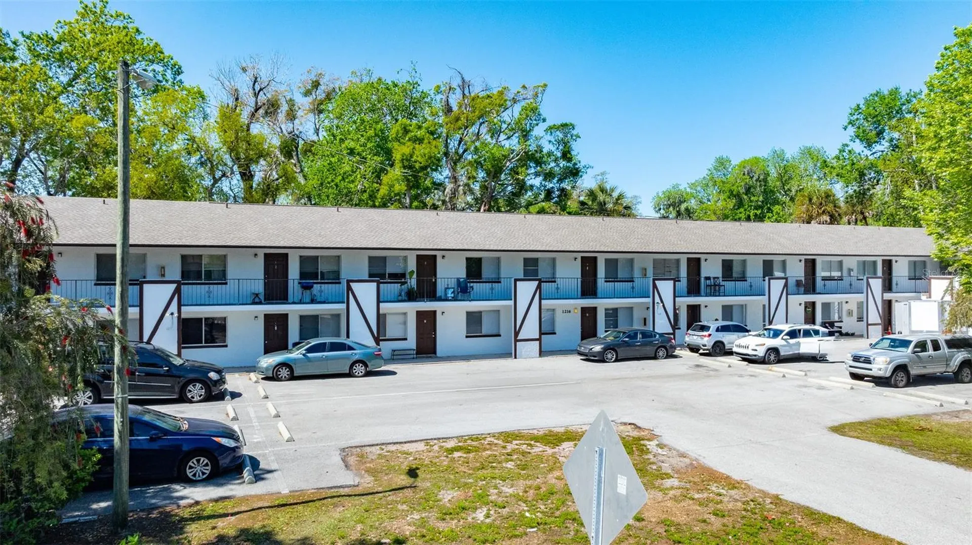 1216 Kennedy Road Daytona Beach FL 32117