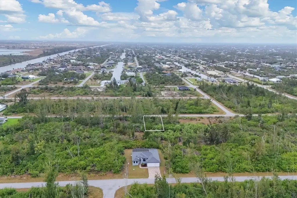 10558 Hillwood Drive Port Charlotte FL 33981