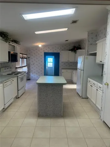1814 Winchester Court S St Cloud FL 34771