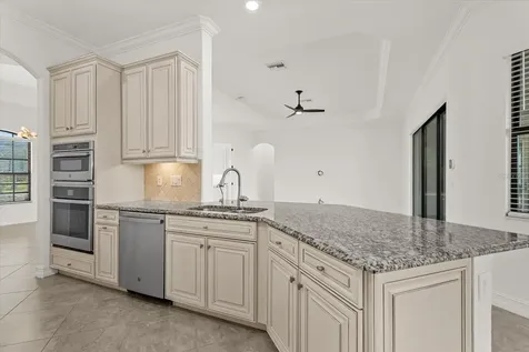 5544 Mulligan Way Bradenton FL 34211