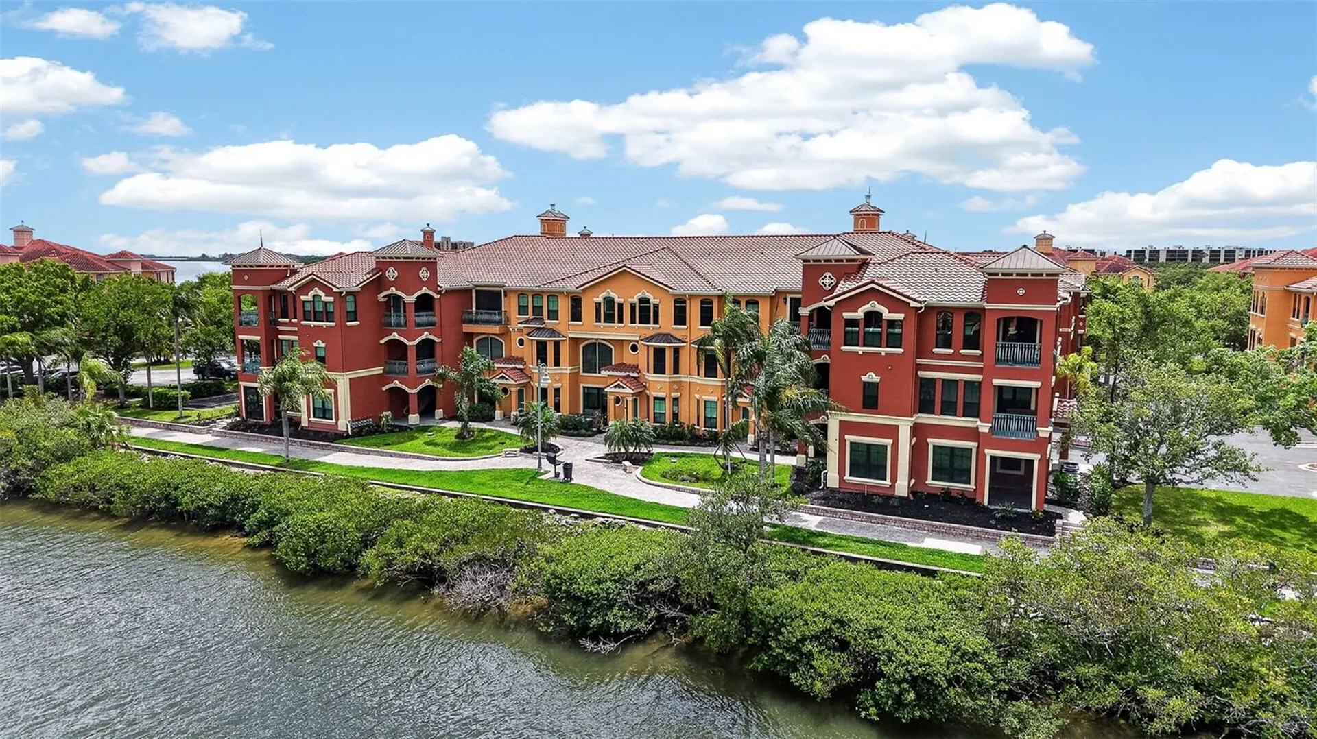 2746 Via Tivoli Clearwater FL 33764