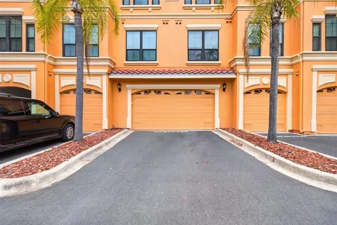 2746 Via Tivoli Clearwater FL 33764