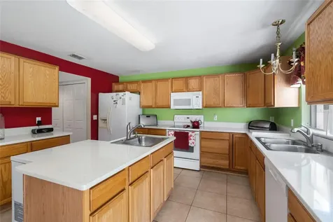 2554 Palmetto Ridge Circle Apopka FL 32712