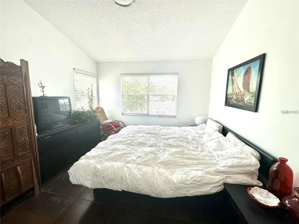 2540 Woodgate Boulevard Orlando FL 32822