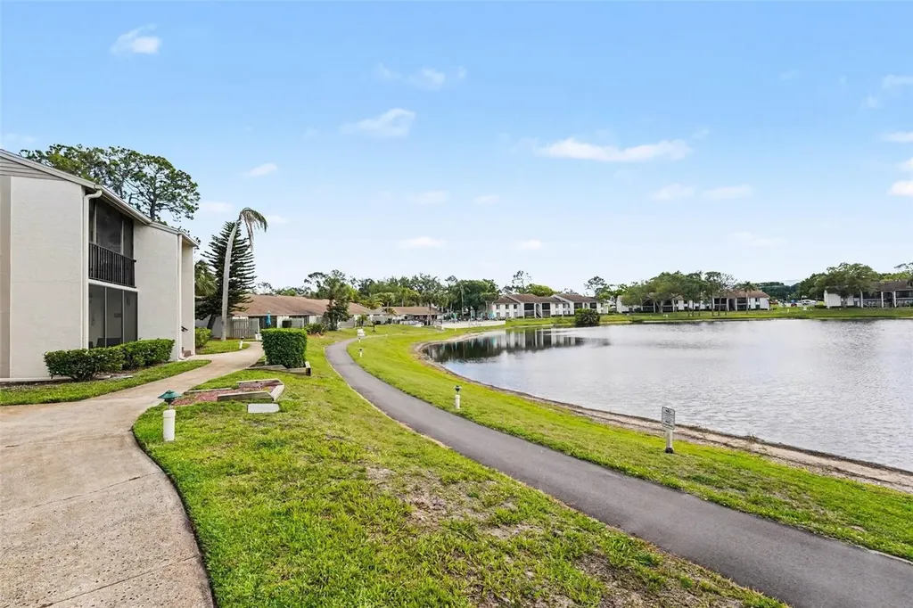 1870 Pine Ridge Way W Palm Harbor FL 34684