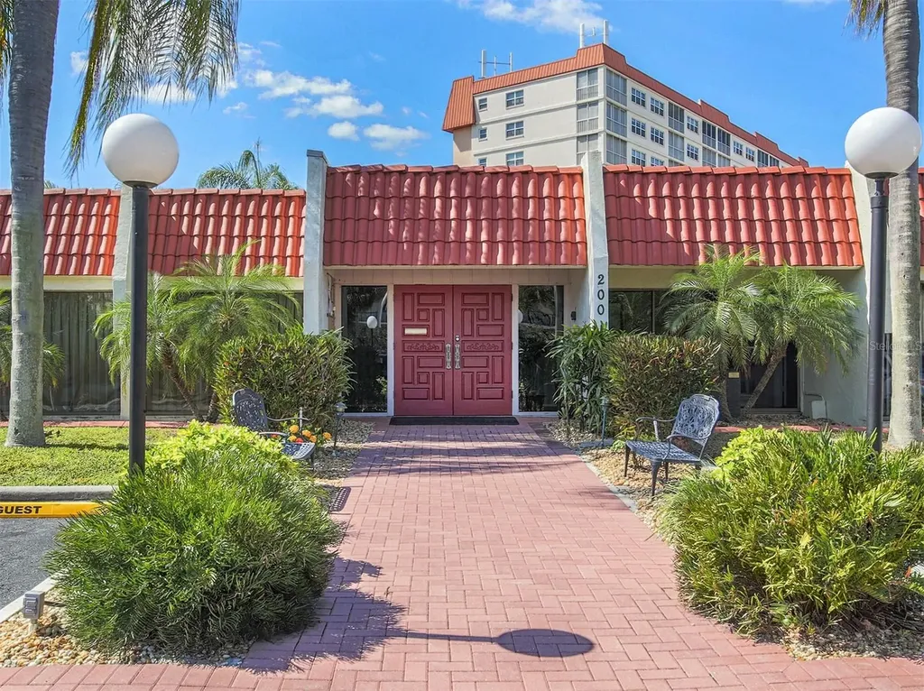 250 Santa Maria Street Venice FL 34285