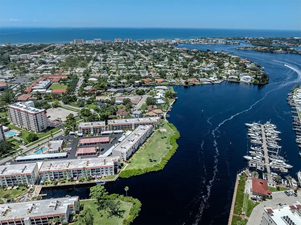 250 Santa Maria Street Venice FL 34285