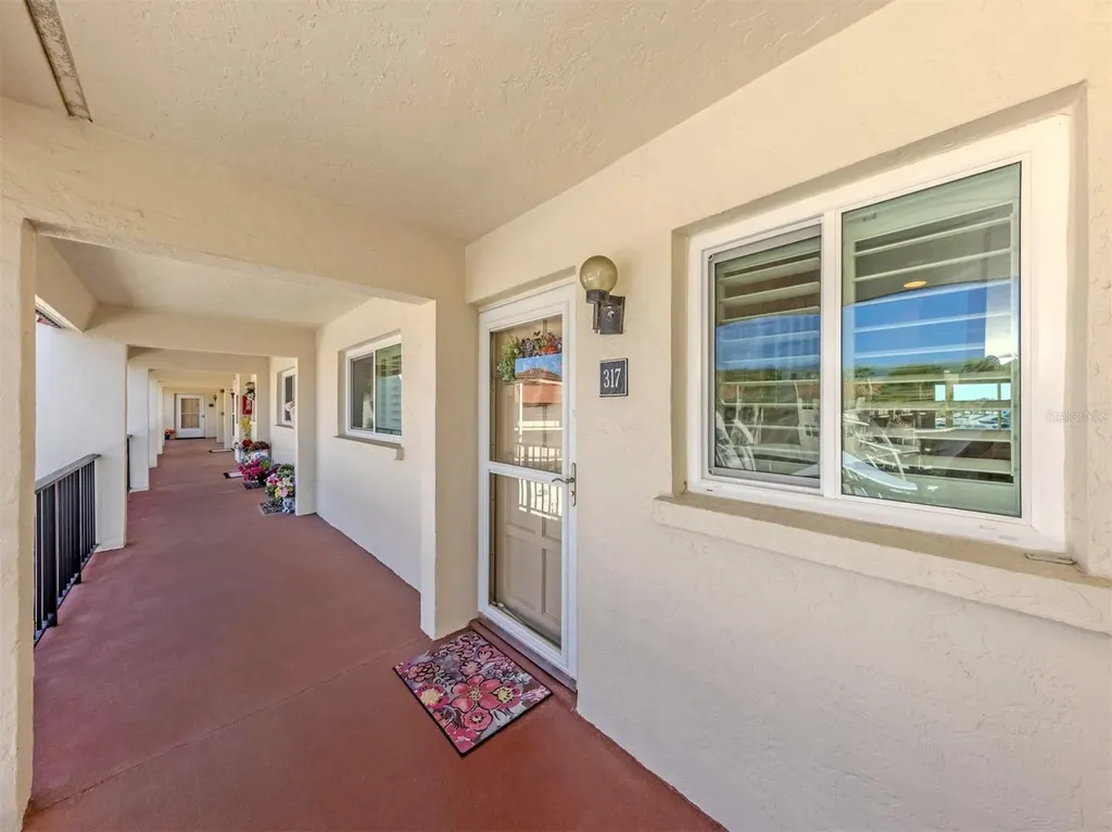 250 Santa Maria Street Venice FL 34285