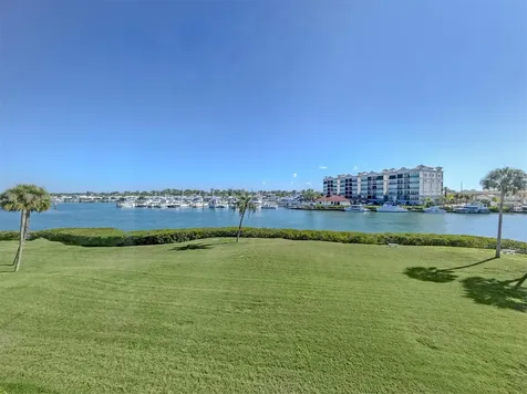250 Santa Maria Street Venice FL 34285