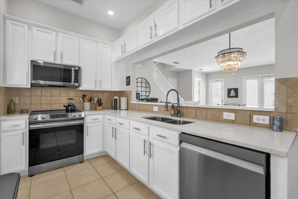 7402 Astina Street Reunion FL 34747