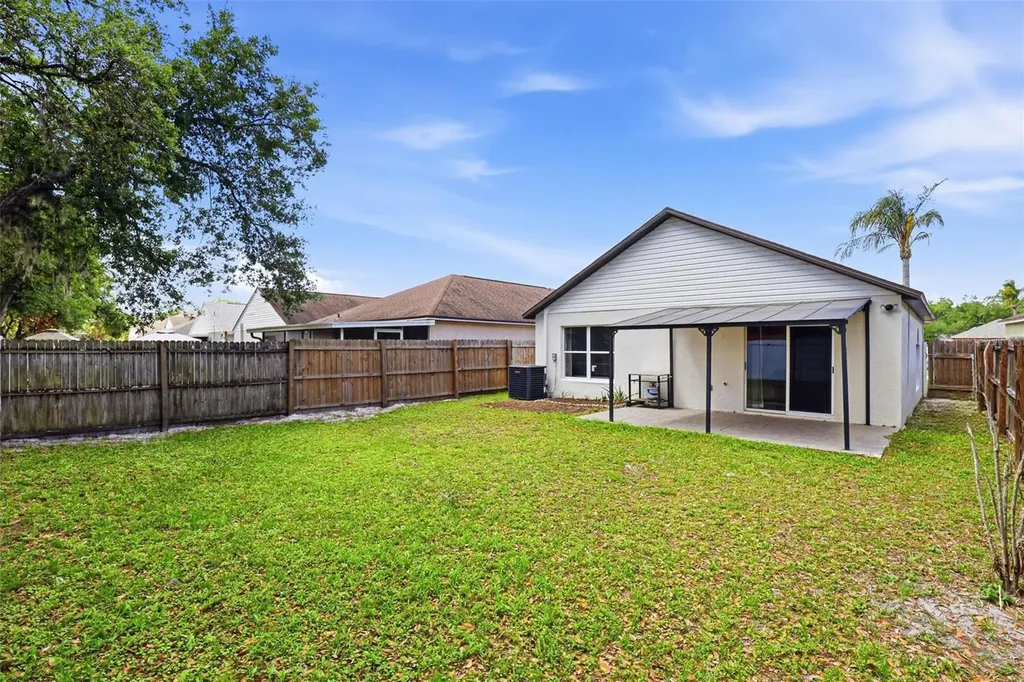 5916 Lake Front Drive Wesley Chapel FL 33545