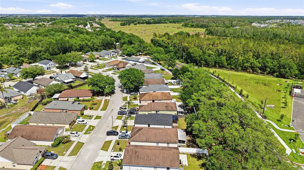 5916 Lake Front Drive Wesley Chapel FL 33545