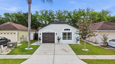 5916 Lake Front Drive Wesley Chapel FL 33545
