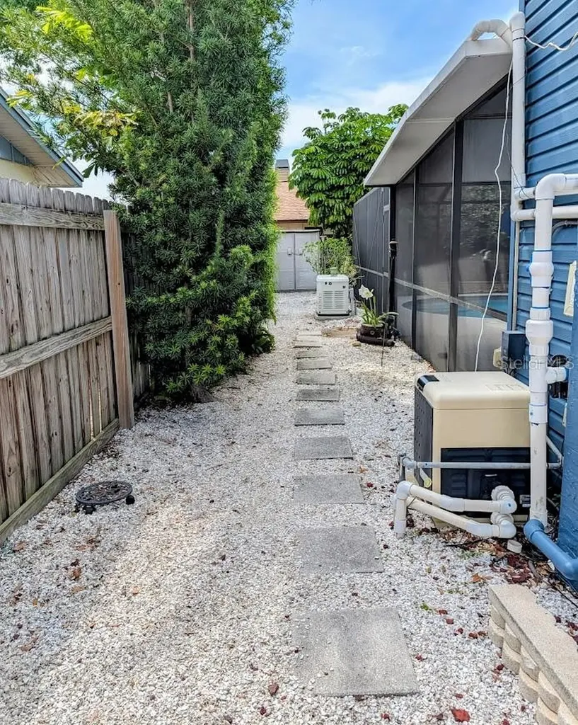 12258 92nd Street Largo FL 33773