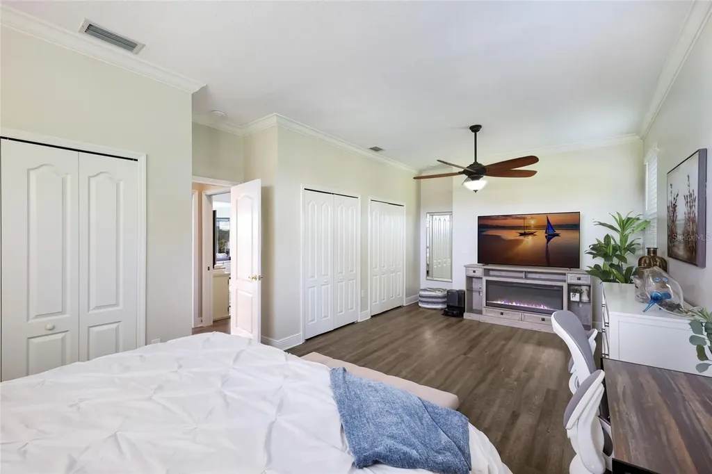 9937 Laurel Valley Avenue Circle Bradenton FL 34202