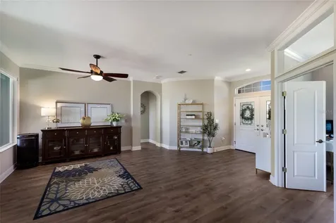 9937 Laurel Valley Avenue Circle Bradenton FL 34202