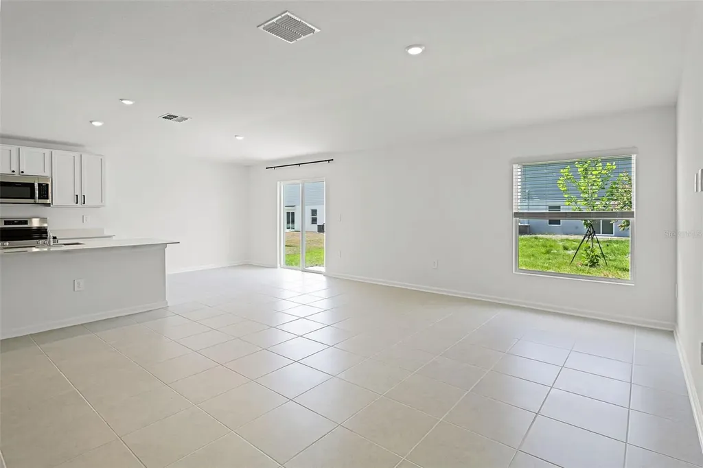 1993 Sarah Street Winter Haven FL 33884