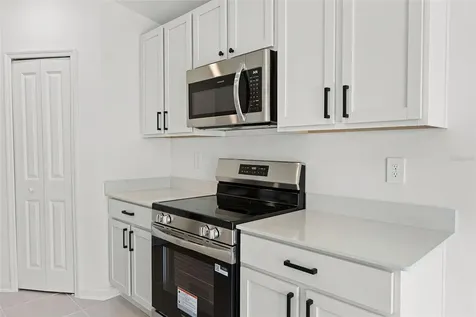 1993 Sarah Street Winter Haven FL 33884