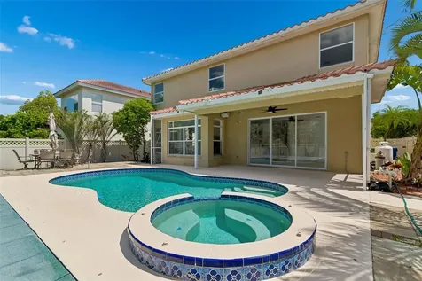 2300 Hannah Way S Dunedin FL 34698