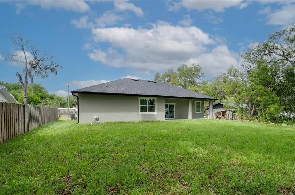 63 Marta Road Debary FL 32713