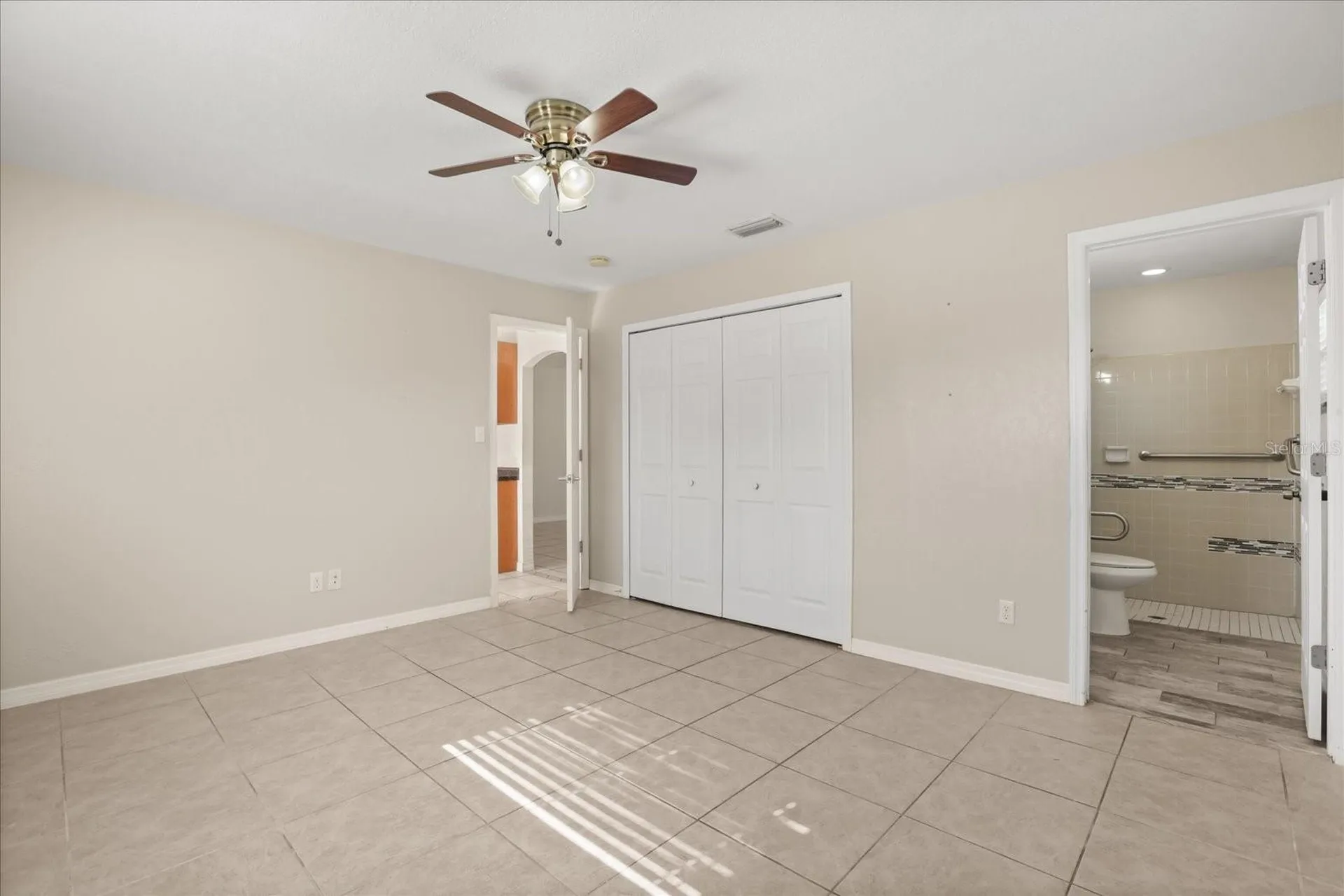 643 Hummingbird Lane Orlando FL 32825