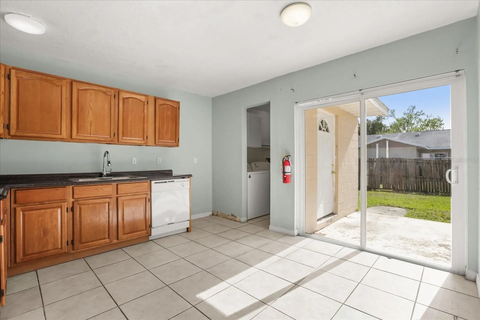 643 Hummingbird Lane Orlando FL 32825