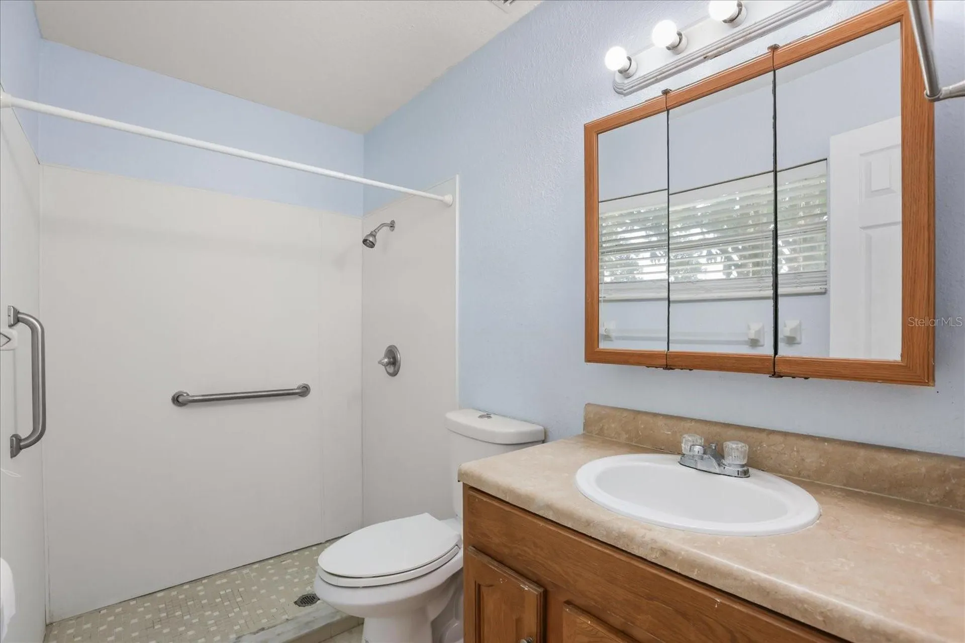 643 Hummingbird Lane Orlando FL 32825