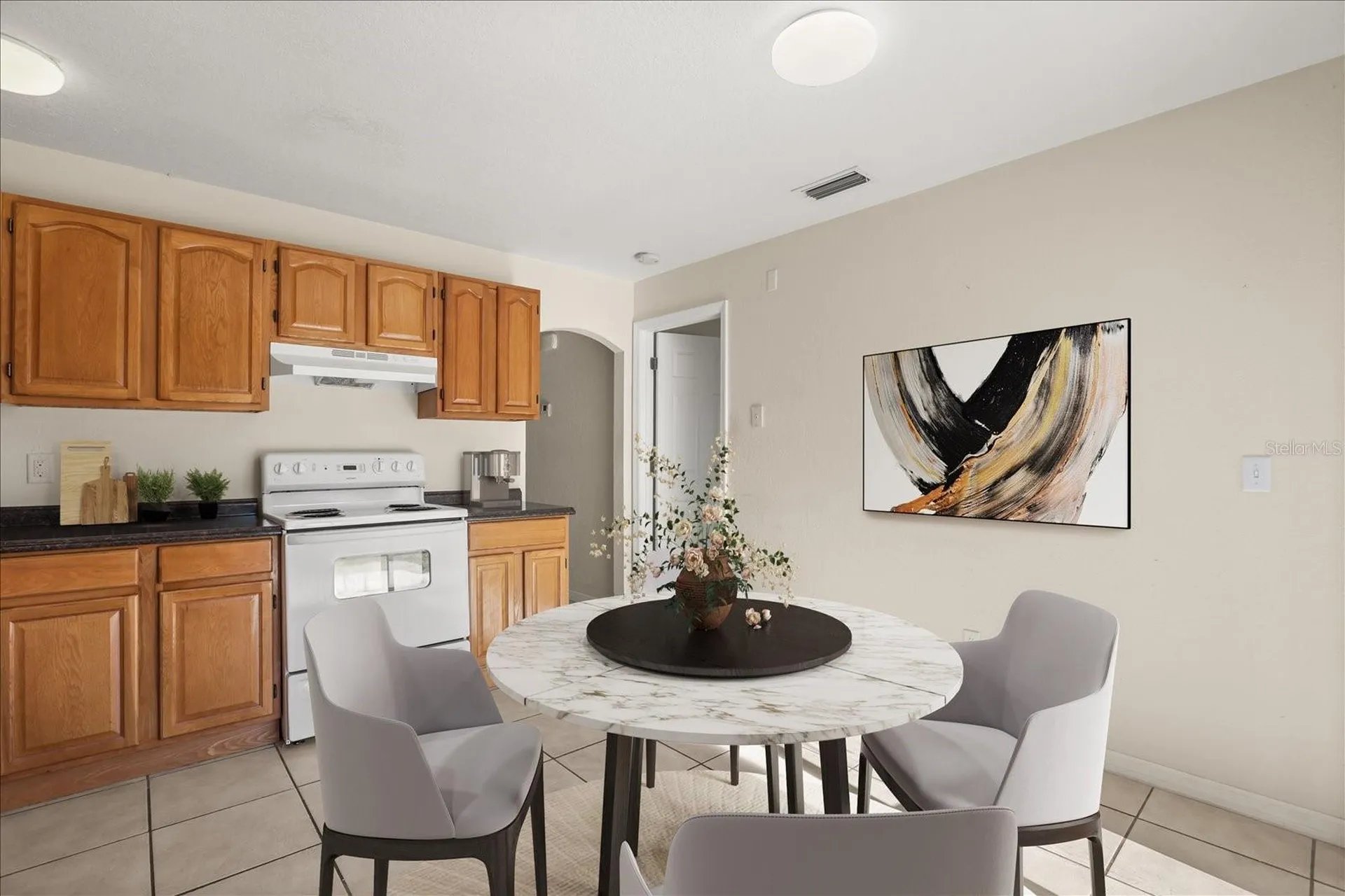643 Hummingbird Lane Orlando FL 32825