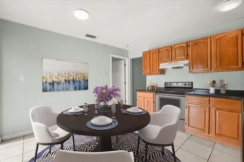 643 Hummingbird Lane Orlando FL 32825