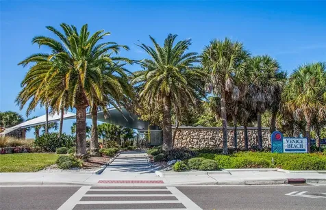 247 Southampton Lane Venice FL 34293