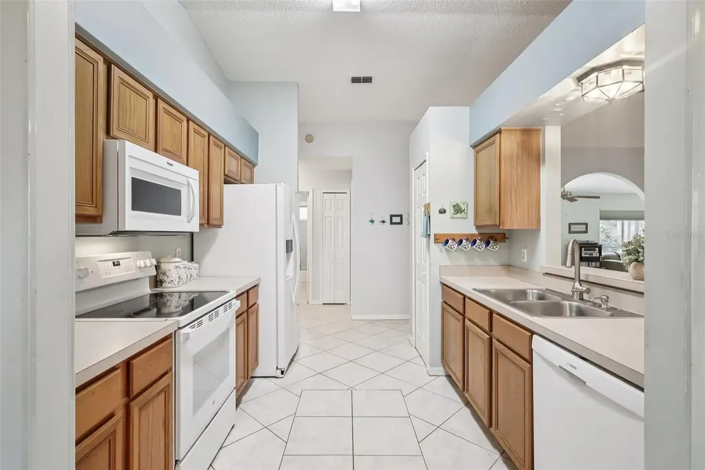 25723 Belle Alliance Leesburg FL 34748