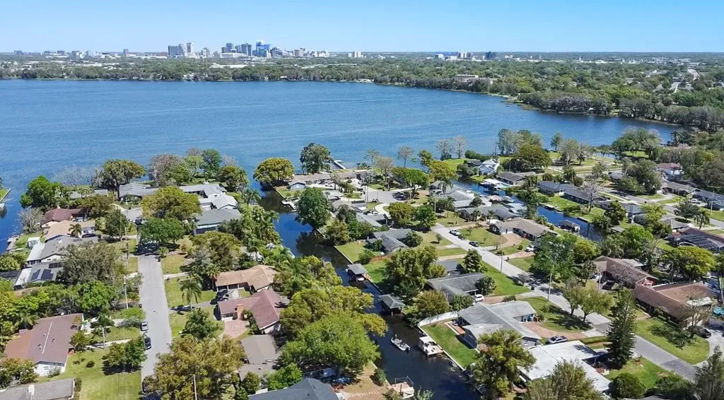 2601 Windward Court Orlando FL 32805
