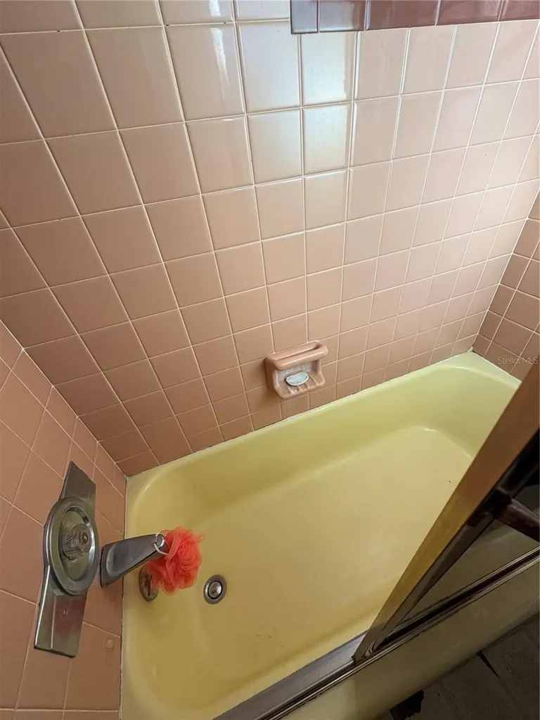 1705 N Jefferson Avenue Largo FL 33770