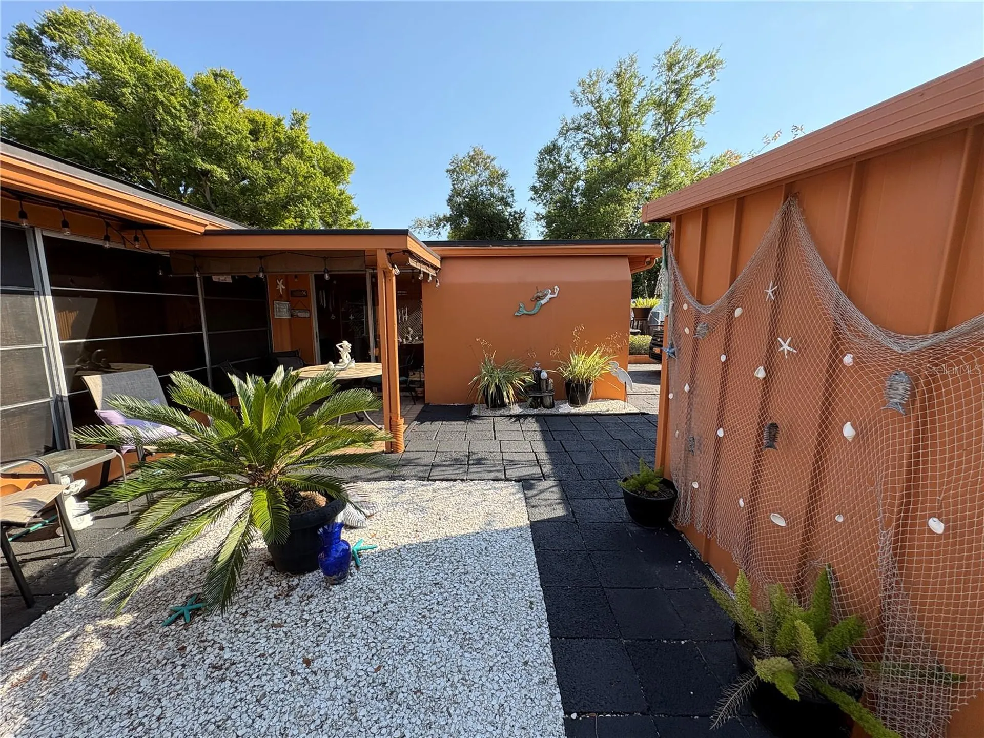 1705 N Jefferson Avenue Largo FL 33770