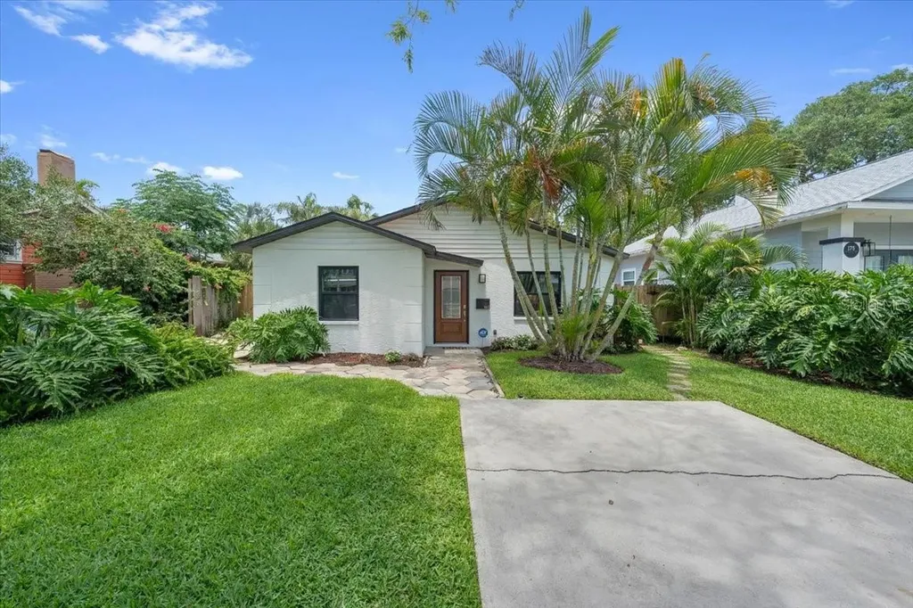 165 19th Avenue SE St Petersburg FL 33705