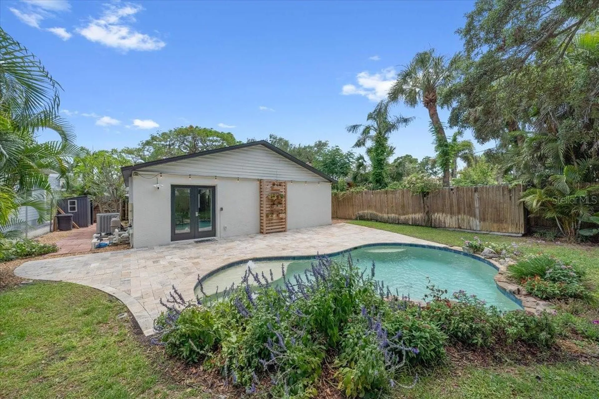165 19th Avenue SE St Petersburg FL 33705