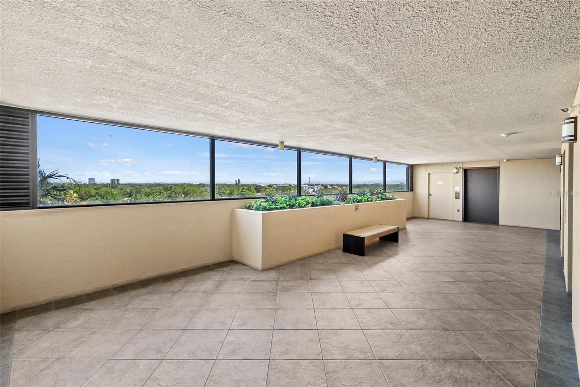 2413 Bayshore Boulevard Tampa FL 33629