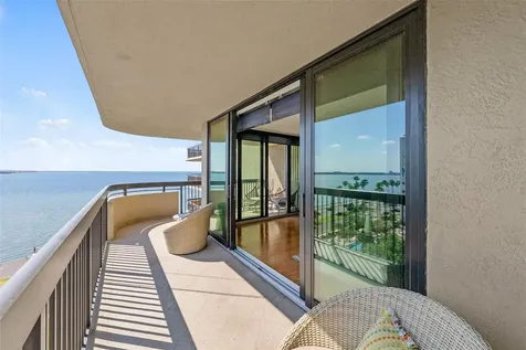 2413 Bayshore Boulevard Tampa FL 33629