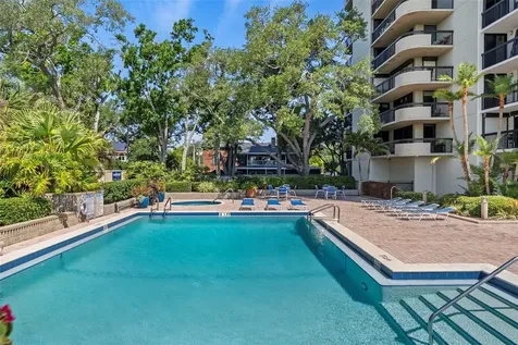2413 Bayshore Boulevard Tampa FL 33629