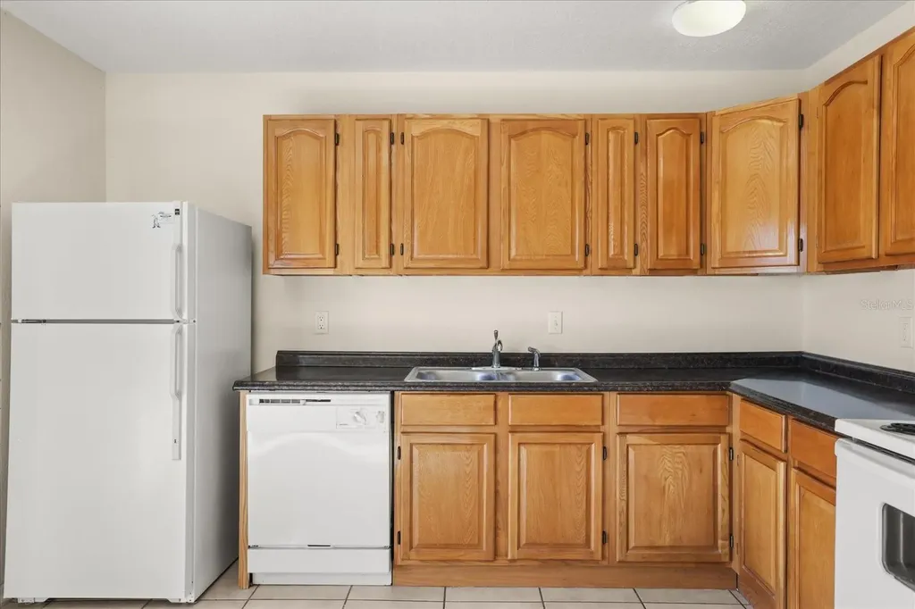 643 Hummingbird Lane Orlando FL 32825