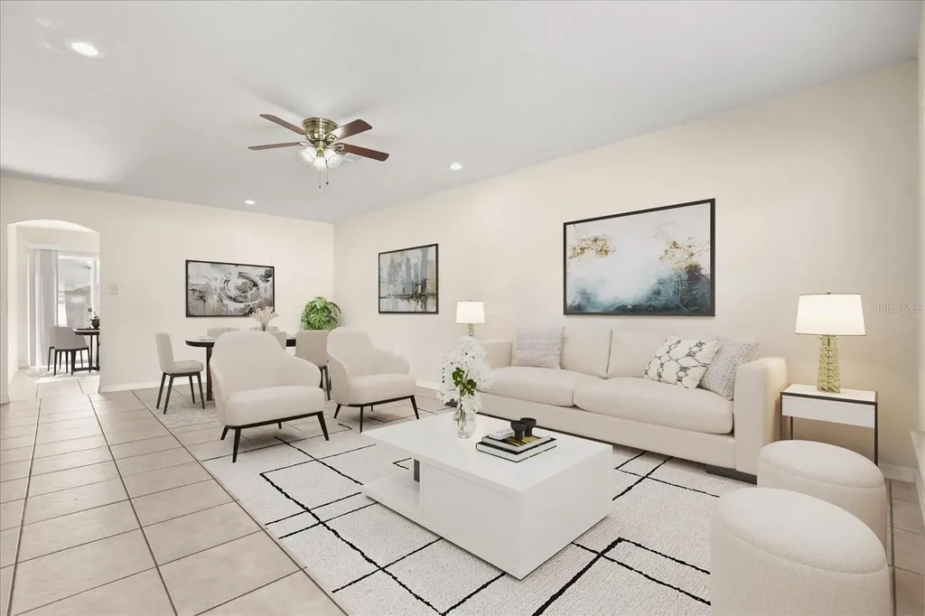 643 Hummingbird Lane Orlando FL 32825