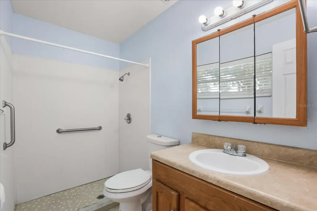643 Hummingbird Lane Orlando FL 32825