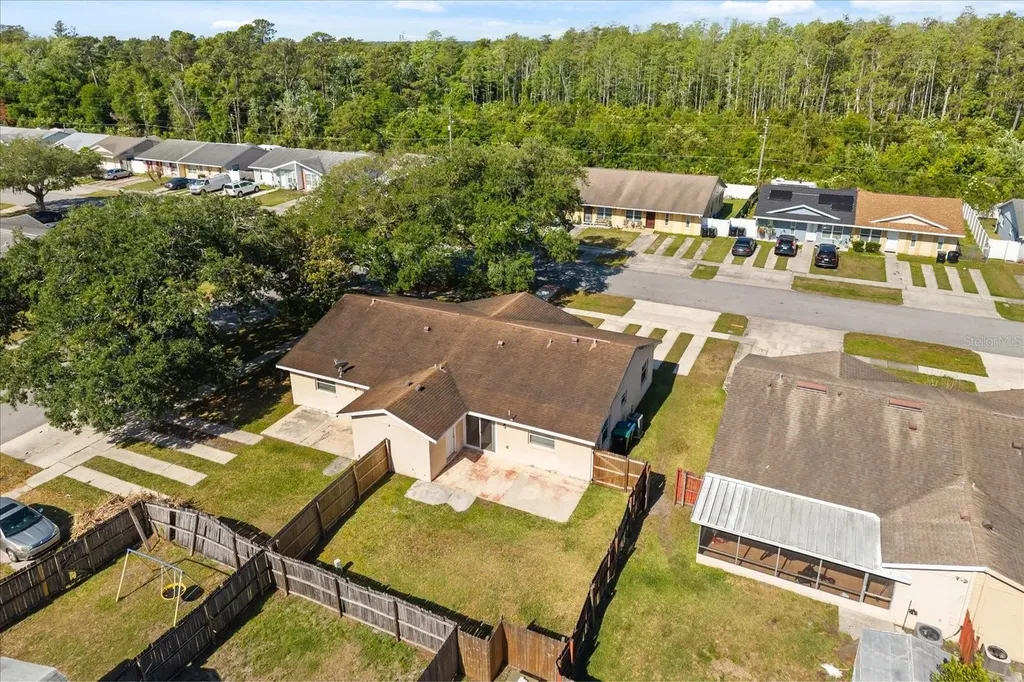 643 Hummingbird Lane Orlando FL 32825