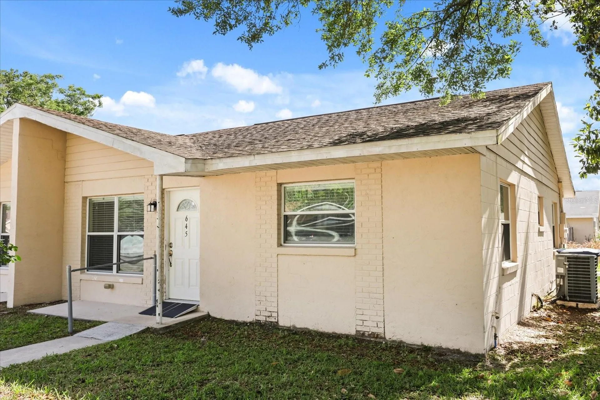 643 Hummingbird Lane Orlando FL 32825