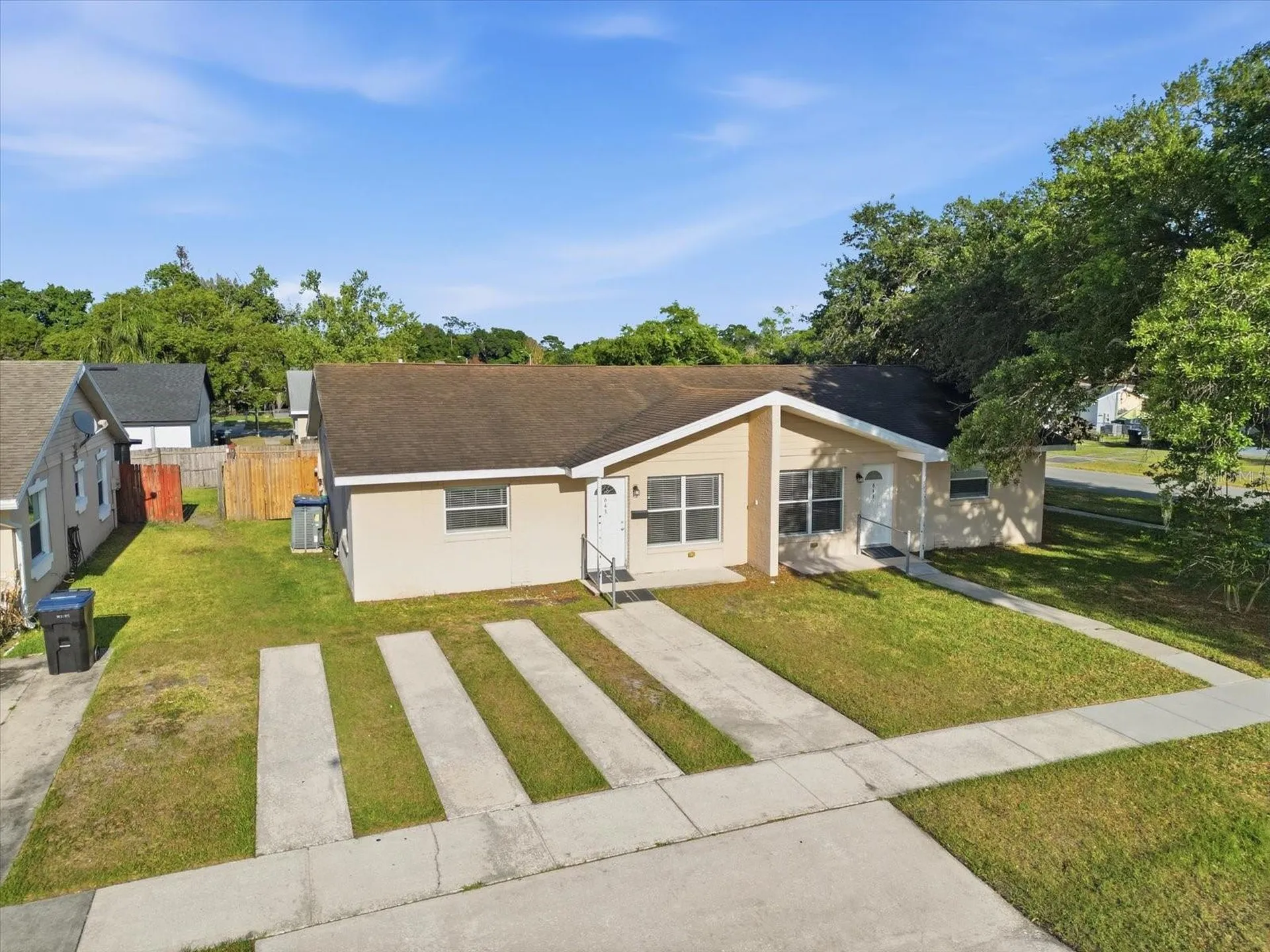 643 Hummingbird Lane Orlando FL 32825