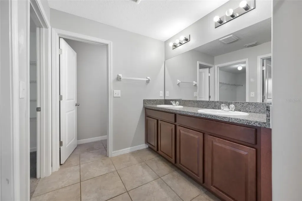 1776 Broad Winged Hawk Drive Ruskin FL 33570
