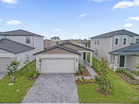 5526 Clove Row Haines City FL 33844