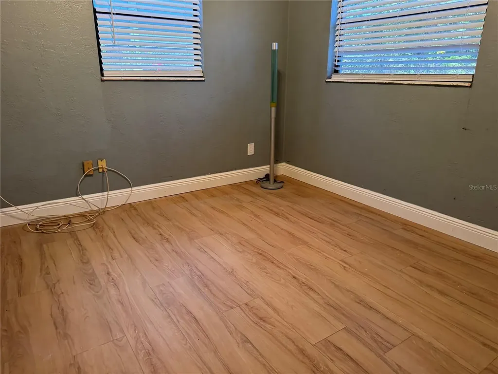 1930 Walton Street S St Petersburg FL 33712